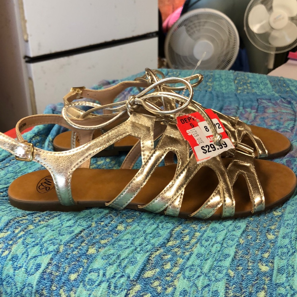SM New York Sandals